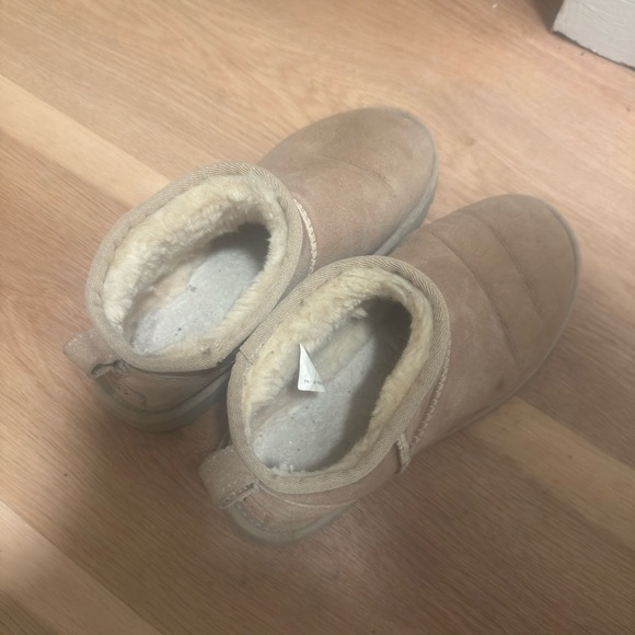 UGG ultra mini boots - Picture 3 of 3
